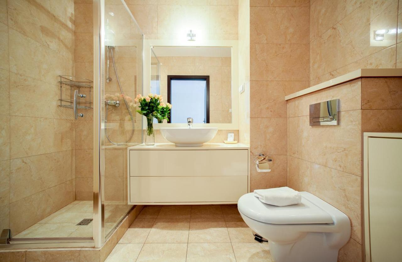 Platinum Towers Luxury Apartments 华沙 外观 照片