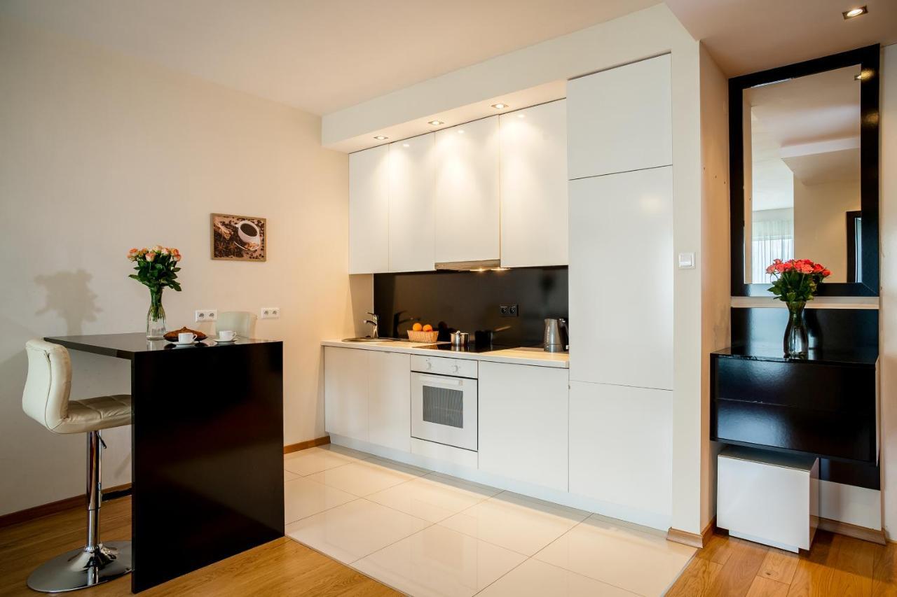 Platinum Towers Luxury Apartments 华沙 外观 照片
